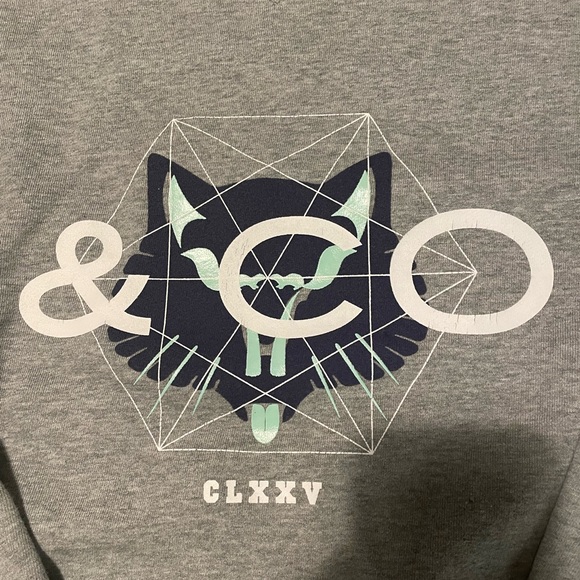 Limited Edition Holt Renfrew Crewneck - Picture 2 of 5